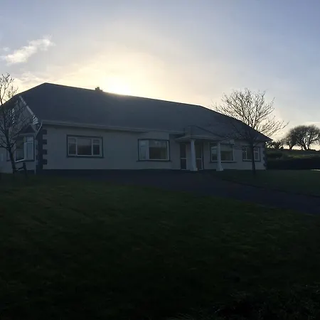 Couette-café Rossmore Farmhouse Donegal Town